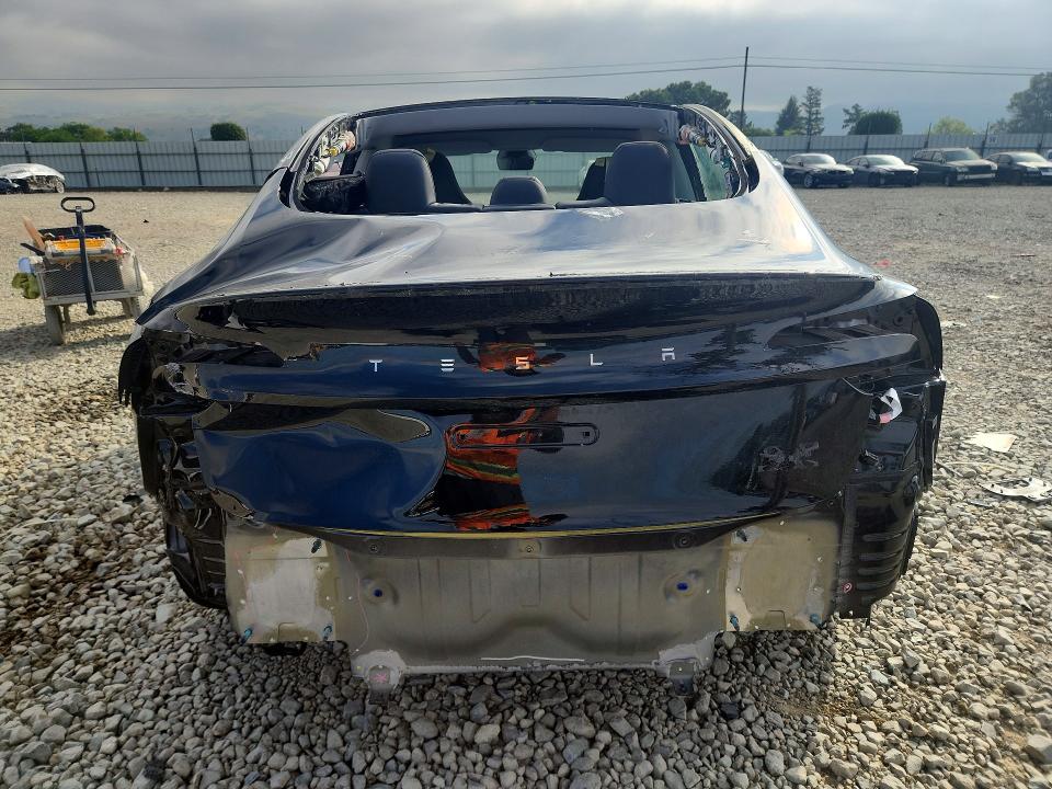 77005675 :رقم المزاد ، 5YJ3E1ET9SF078059 vin ، 2025 Tesla Model 3 مزاد بيع