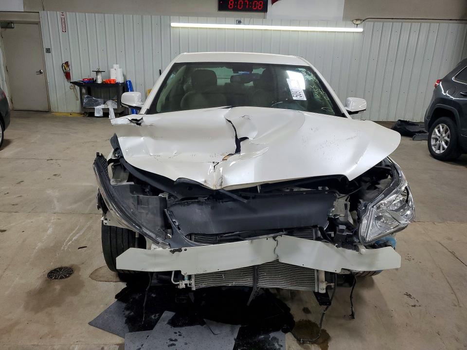 2013 Buick Lacrosse მანქანა იყიდება აუქციონზე, vin: 1G4GF5E3XDF228325, აუქციონის ნომერი: 50972986