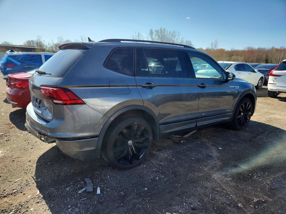 Продажа на аукционе авто 2021 Volkswagen Tiguan, vin: 3VV2B7AX8MM154130, номер лота: 50303696