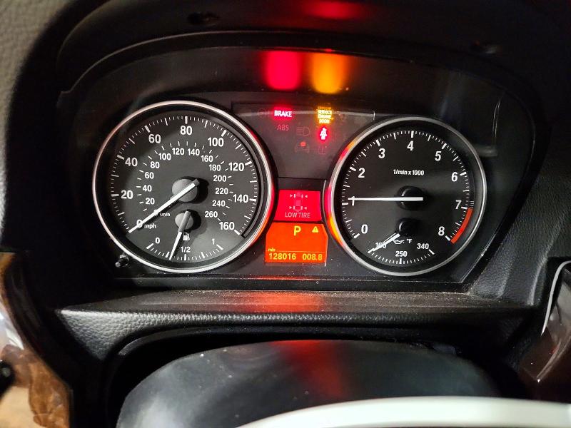 2011 Bmw 335 მანქანა იყიდება აუქციონზე, vin: WBAPM5C52BE576747, აუქციონის ნომერი: 51435206
