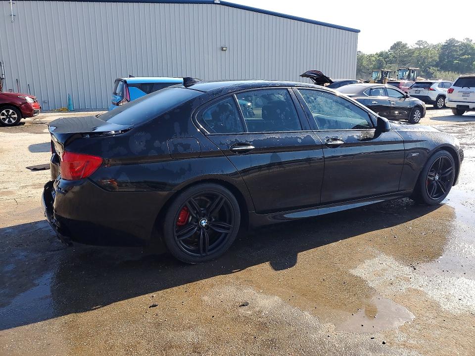 49960306 :رقم المزاد ، WBAFR7C5XDC826923 vin ، 2013 Bmw 535 مزاد بيع