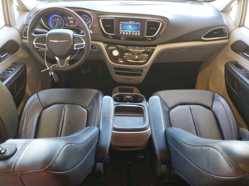 48652516 :رقم المزاد ، 2C4RC1DG8MR555060 vin ، 2021 Chrysler Voyager مزاد بيع