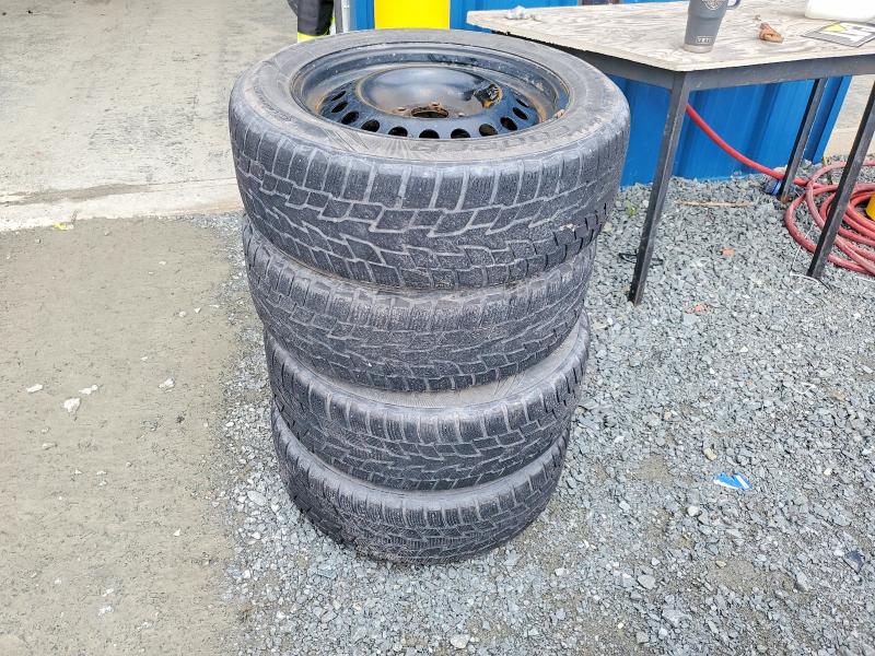 49225636 :رقم المزاد ، JN1BJ1BVXMW319934 vin ، 2021 Nissan Qashqai مزاد بيع