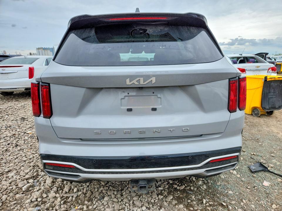 51111886 :رقم المزاد ، 5XYRK4LF0NG093533 vin ، 2022 Kia Sorento مزاد بيع