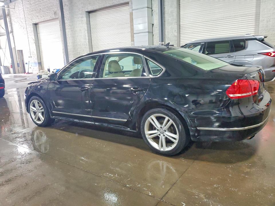 Продаж на аукціоні авто 2015 Volkswagen Passat, vin: 1VWBS7A32FC075422, номер лоту: 48486776