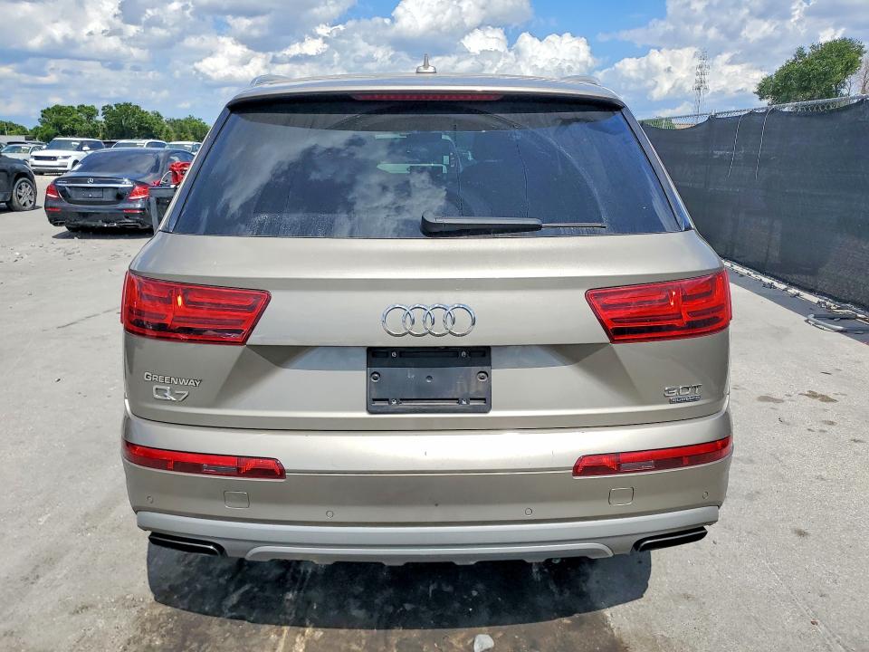 2017 Audi Q7 მანქანა იყიდება აუქციონზე, vin: WA1VABF72HD033308, აუქციონის ნომერი: 51165746