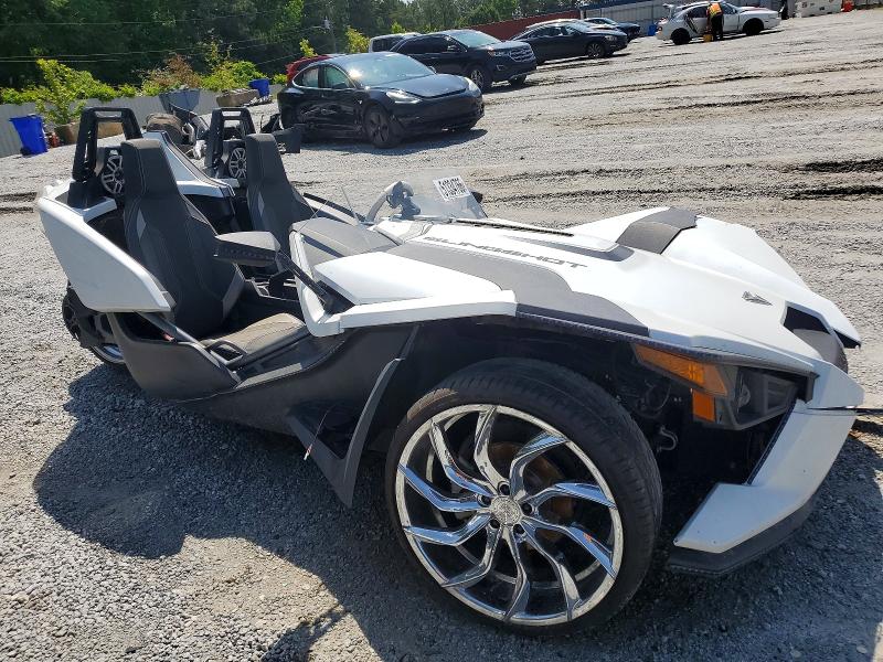 51334766 :رقم المزاد ، 57XAAPFAXJ8129223 vin ، 2018 Polaris Slingshot مزاد بيع