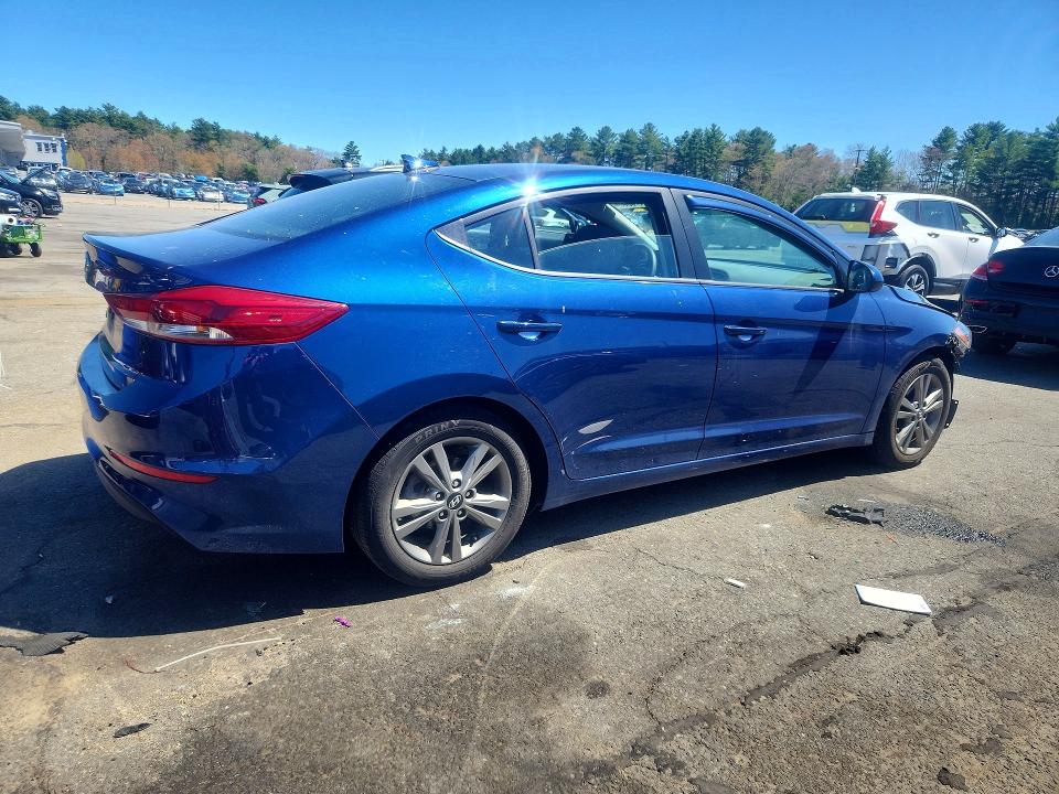 Продажа на аукционе авто 2018 Hyundai Elantra, vin: 5NPD84LF1JH280369, номер лота: 51445666