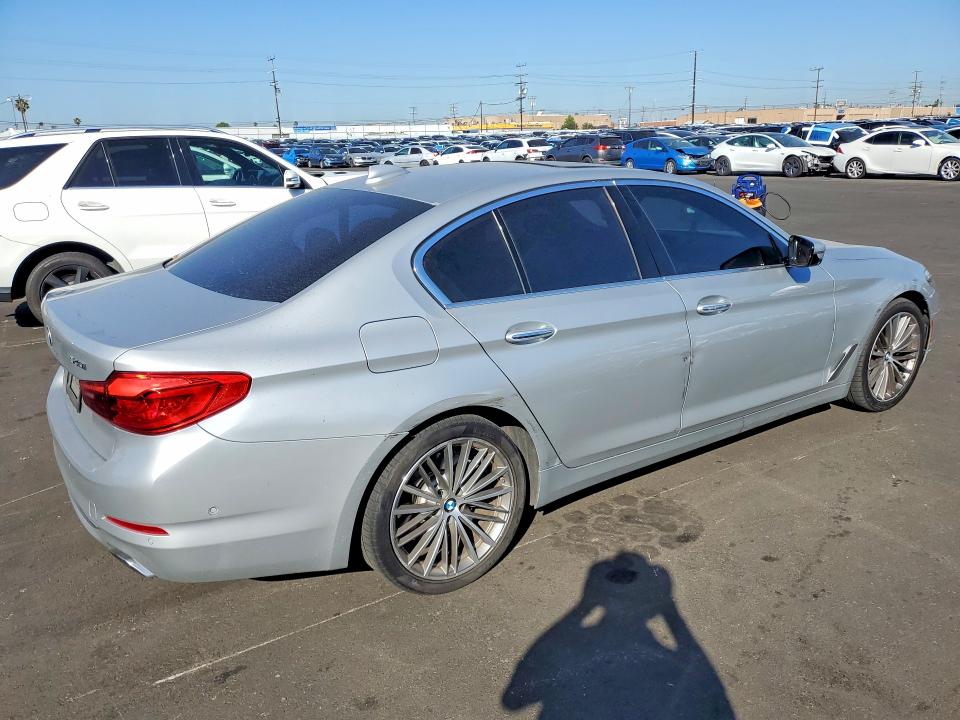 Продаж на аукціоні авто 2017 Bmw 540, vin: WBAJE5C39HG913672, номер лоту: 51798286