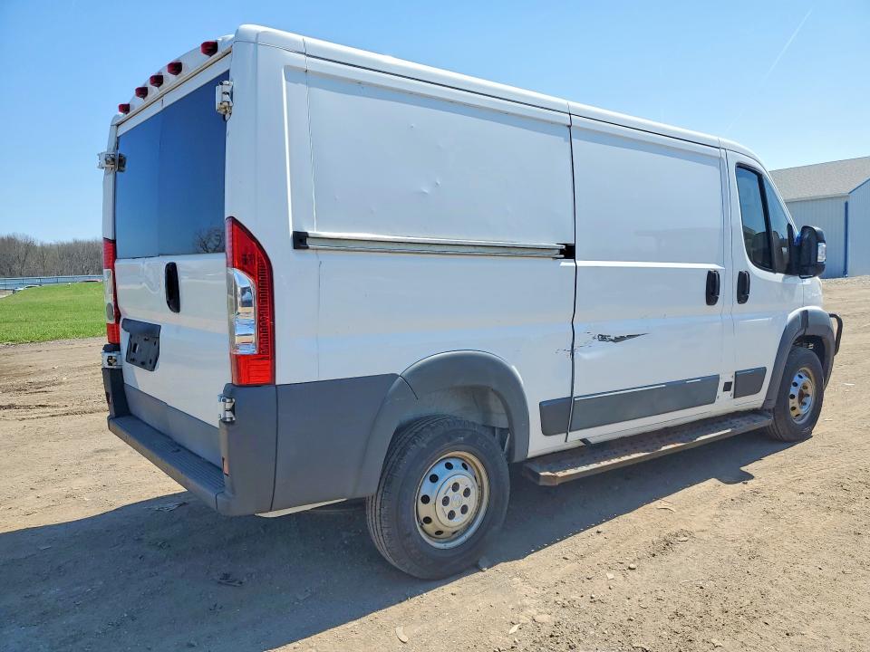 49284606 :رقم المزاد ، 3C6TRVAG4HE548945 vin ، 2017 Ram Promaster 1500 مزاد بيع