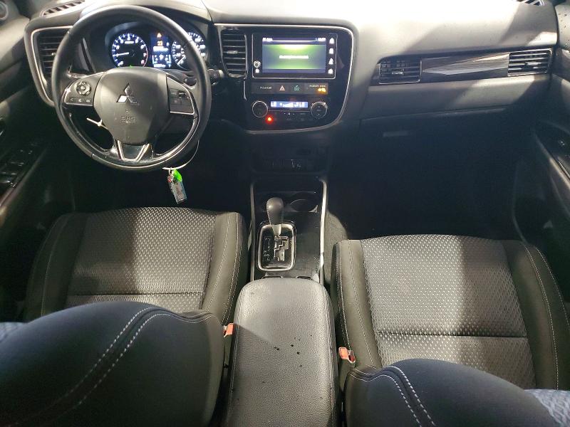 Продаж на аукціоні авто 2018 Mitsubishi Outlander, vin: JA4AZ3A33JZ044988, номер лоту: 49293306
