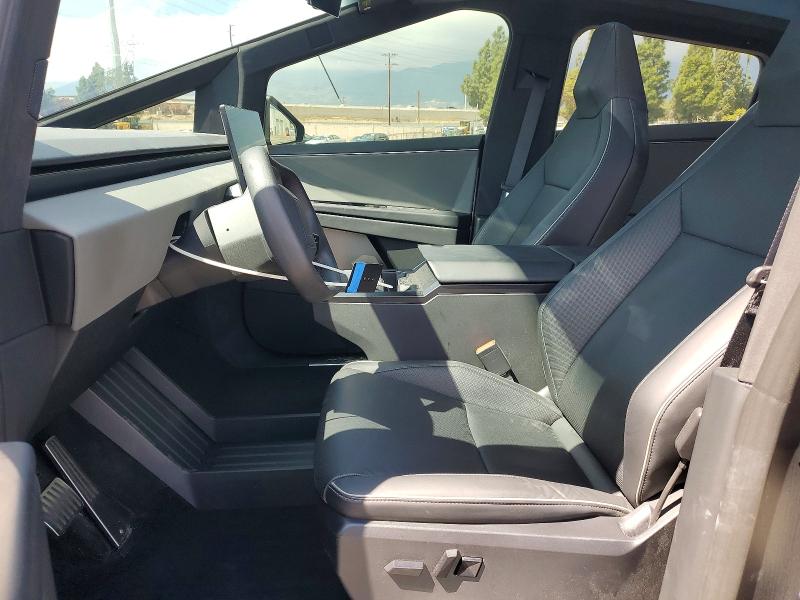 48059046 :رقم المزاد ، 7G2CEHED1RA056370 vin ، 2024 Tesla Cybertruck مزاد بيع