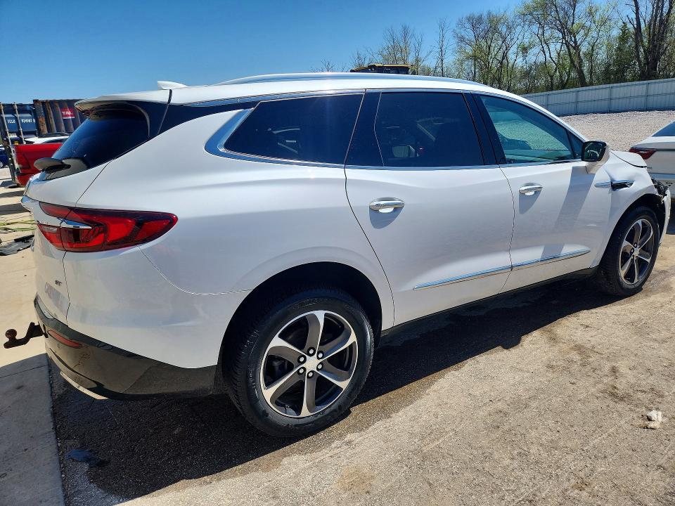 50411456 :رقم المزاد ، 5GAEVAKW3MJ167999 vin ، 2021 Buick Enclave مزاد بيع