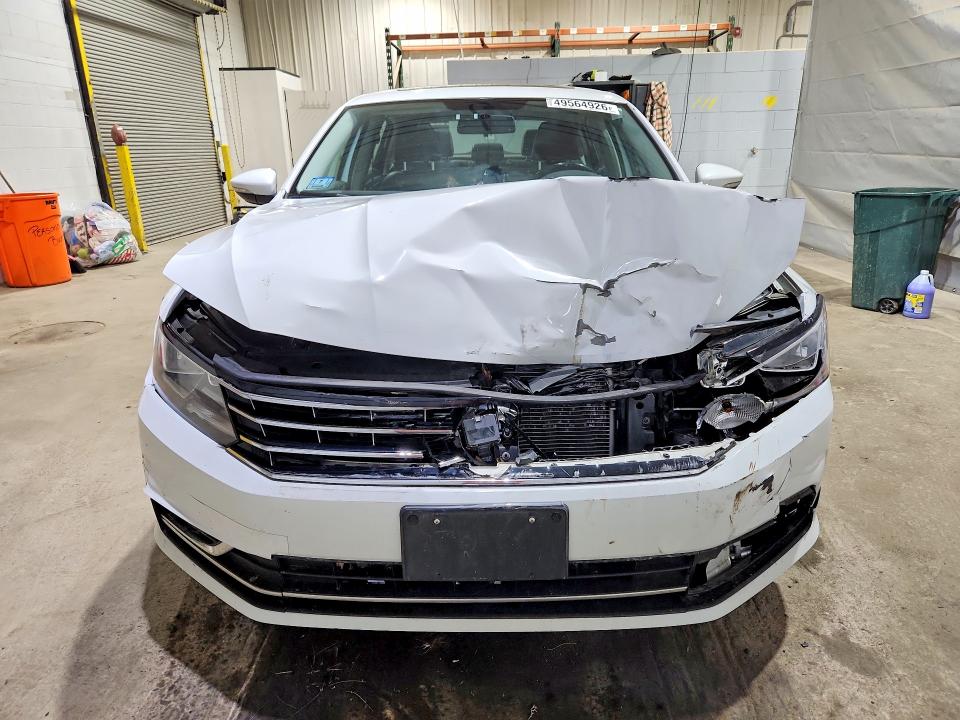 2019 Volkswagen Passat მანქანა იყიდება აუქციონზე, vin: 1VWLA7A31KC006013, აუქციონის ნომერი: 49564926
