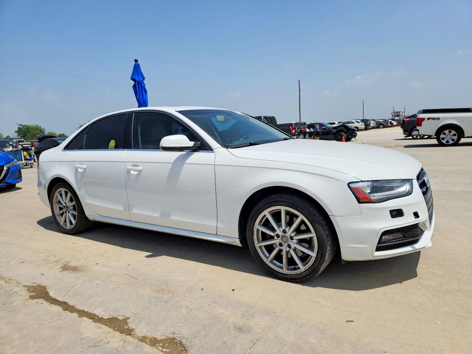 51462386 :رقم المزاد ، WAUFFAFL3FN009848 vin ، 2015 Audi A4 مزاد بيع
