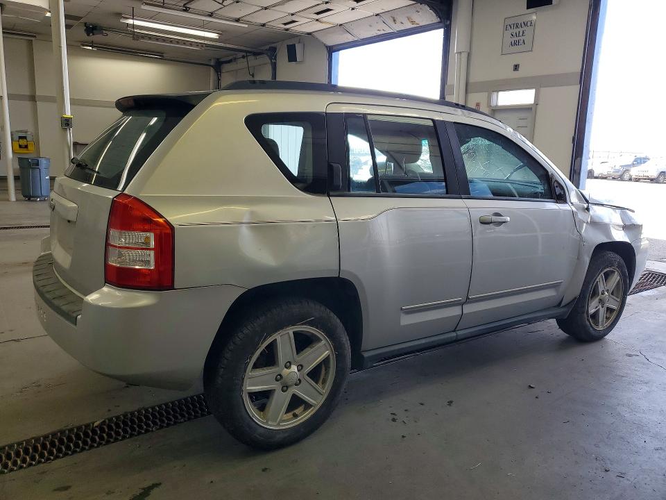 Продажа на аукционе авто 2010 Jeep Compass, vin: 1J4NF4FB5AD601672, номер лота: 49597866