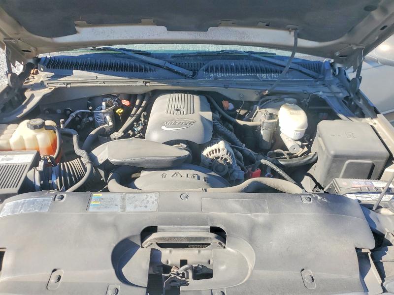 2003 Chevrolet Silverado მანქანა იყიდება აუქციონზე, vin: 2GCEC19V931278857, აუქციონის ნომერი: 49959136