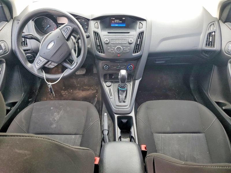 2015 Ford Focus მანქანა იყიდება აუქციონზე, vin: 1FADP3K21FL245383, აუქციონის ნომერი: 48455366