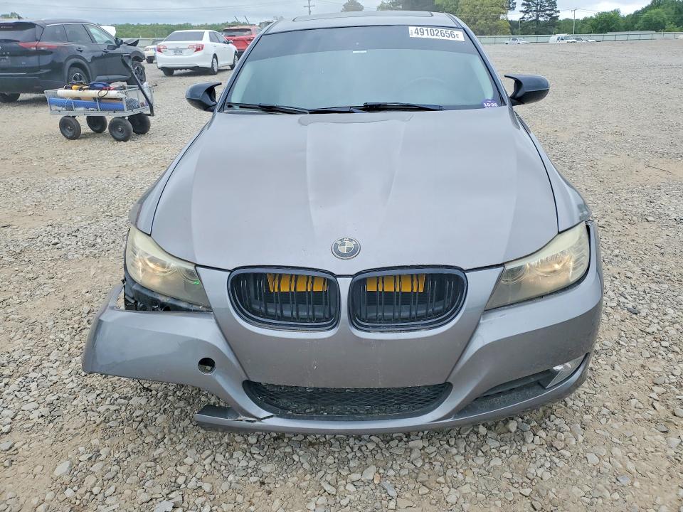 49102656 :رقم المزاد ، WBAPH7C52BE675813 vin ، 2011 Bmw 328 مزاد بيع