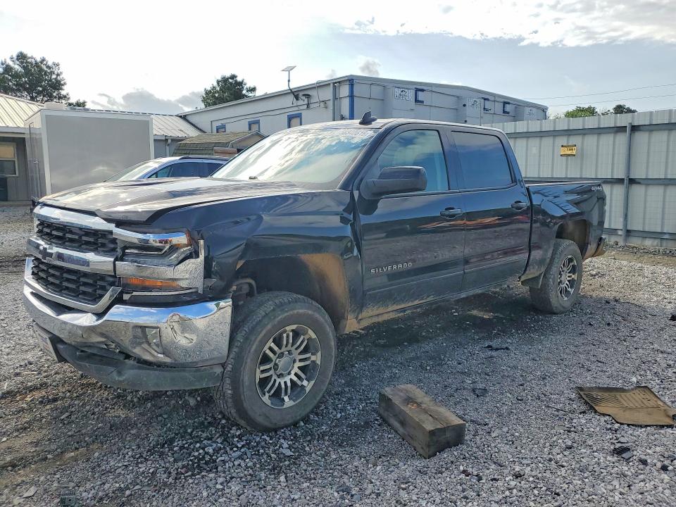 Auction sale of the 2016 Chevrolet Silverado, vin: 3GCUKREC9GG386930, lot number: 50340616