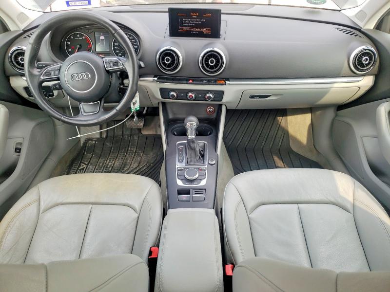 51701876 :رقم المزاد ، WAUACGFF4F1006187 vin ، 2015 Audi A3 مزاد بيع