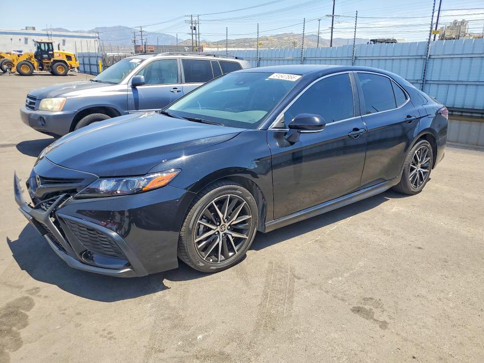 Продажа на аукционе авто 2024 Toyota Camry, vin: 4T1G11AK8RU917321, номер лота: 51547866