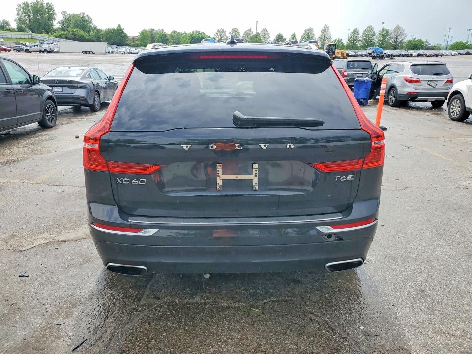 Продажа на аукционе авто 2018 Volvo Xc60, vin: LYVA22RLXJB106032, номер лота: 51308186
