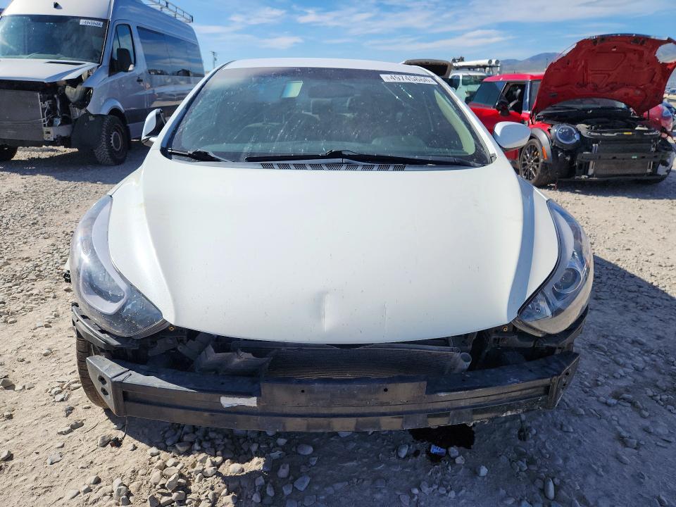 49745866 :رقم المزاد ، 5NPDH4AE9FH636651 vin ، 2015 Hyundai Elantra مزاد بيع