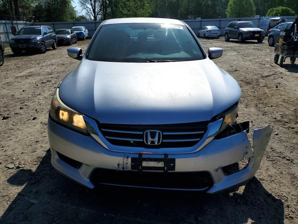 Продажа на аукционе авто 2015 Honda Accord, vin: 1HGCR2E35FA007628, номер лота: 49157676