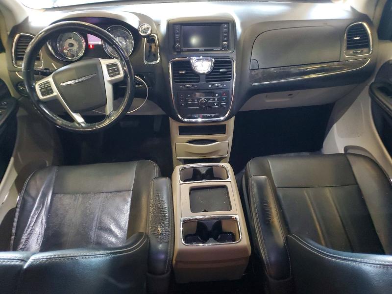 2015 Chrysler Town & Country მანქანა იყიდება აუქციონზე, vin: 2C4RC1BG3FR694339, აუქციონის ნომერი: 49577446