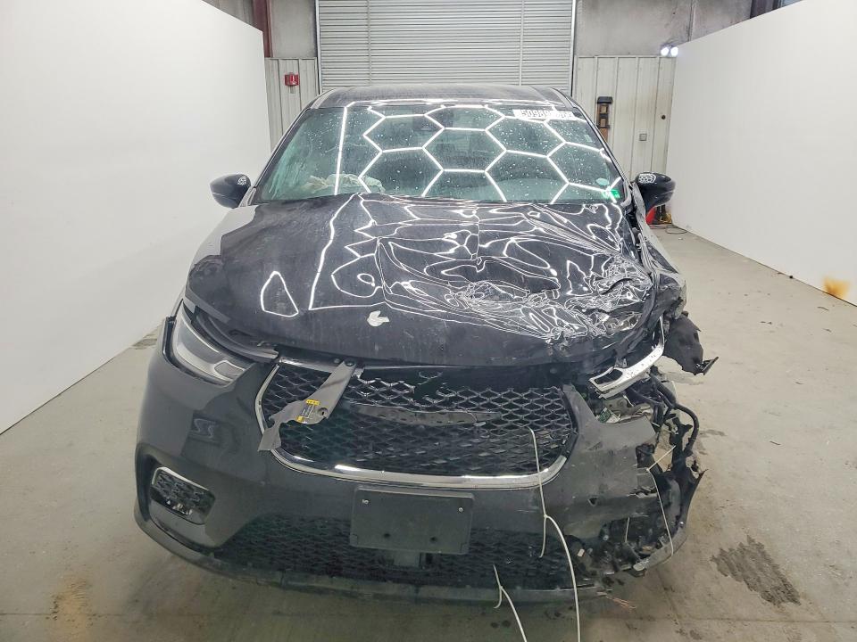 Продаж на аукціоні авто 2025 Chrysler Pacifica, vin: 2C4RC1S77SR577762, номер лоту: 50989006
