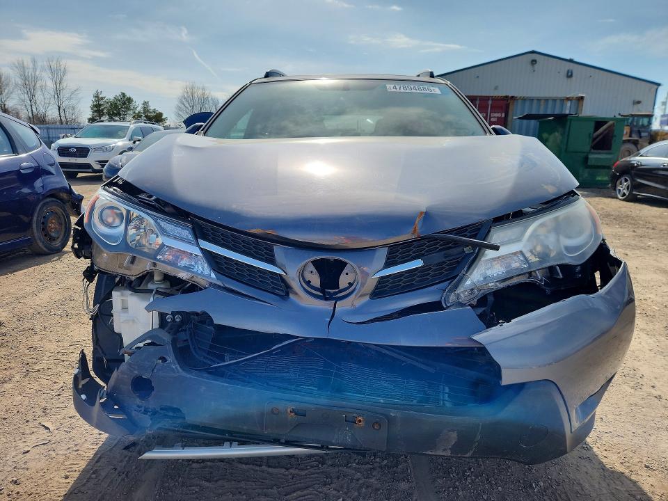 Продажа на аукционе авто 2015 Toyota Rav4, vin: 2T3RFREV0FW269067, номер лота: 47894886