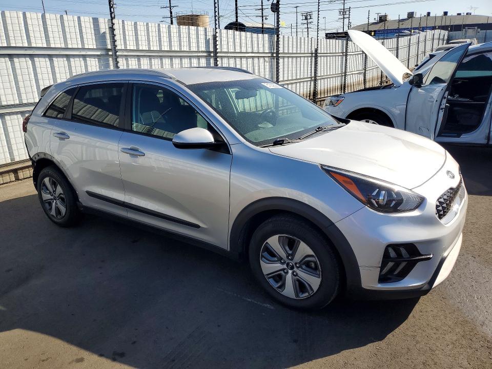 Продажа на аукционе авто 2020 Kia Niro 4d Ex, vin: KNDCB3LC4L5395094, номер лота: 51352606