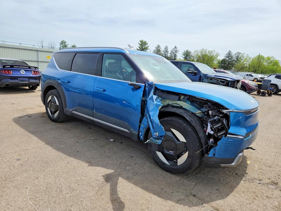 50136846 :رقم المزاد ، KNDAFFS51R6034490 vin ، 2024 Kia Ev9 مزاد بيع