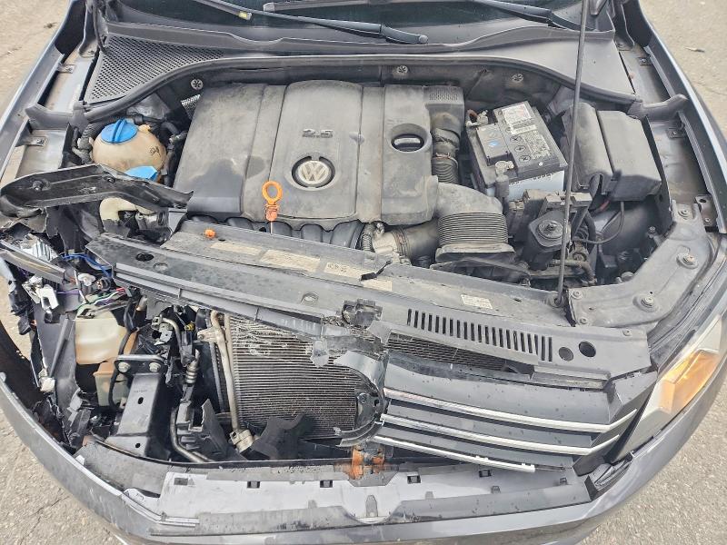 50595066 :رقم المزاد ، 1VWAH7A35CC085058 vin ، 2012 Volkswagen Passat مزاد بيع