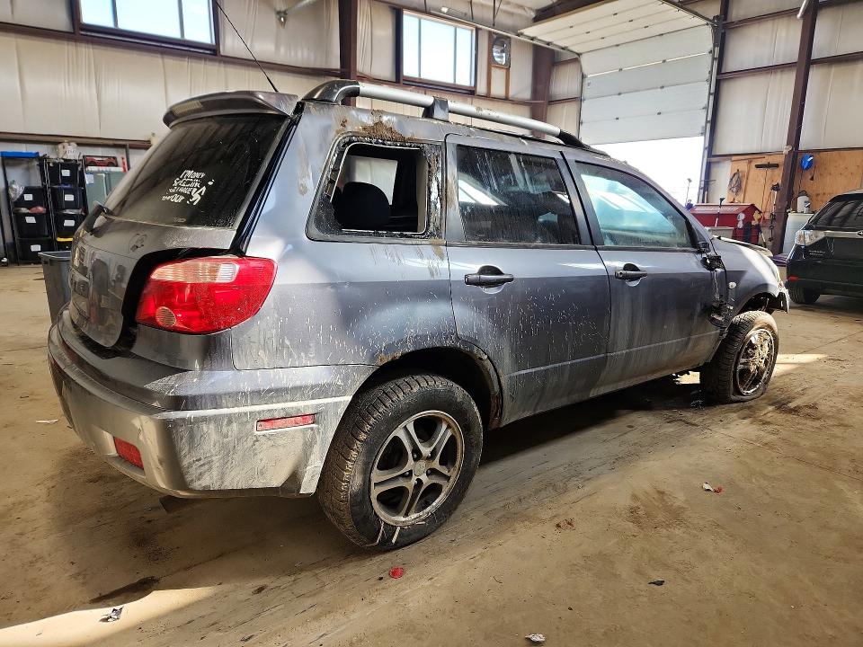 2006 Mitsubishi Outlander მანქანა იყიდება აუქციონზე, vin: JA4LZ31F66U600654, აუქციონის ნომერი: 49660986
