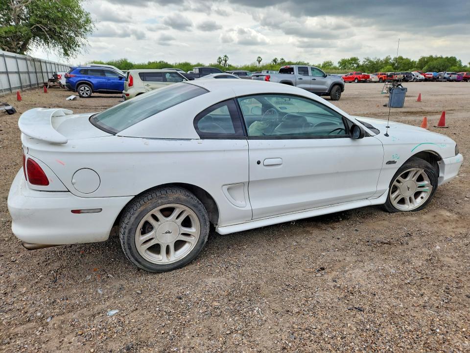 50764006 :رقم المزاد ، 1FAFP42X8WF193050 vin ، 1998 Ford Mustang مزاد بيع