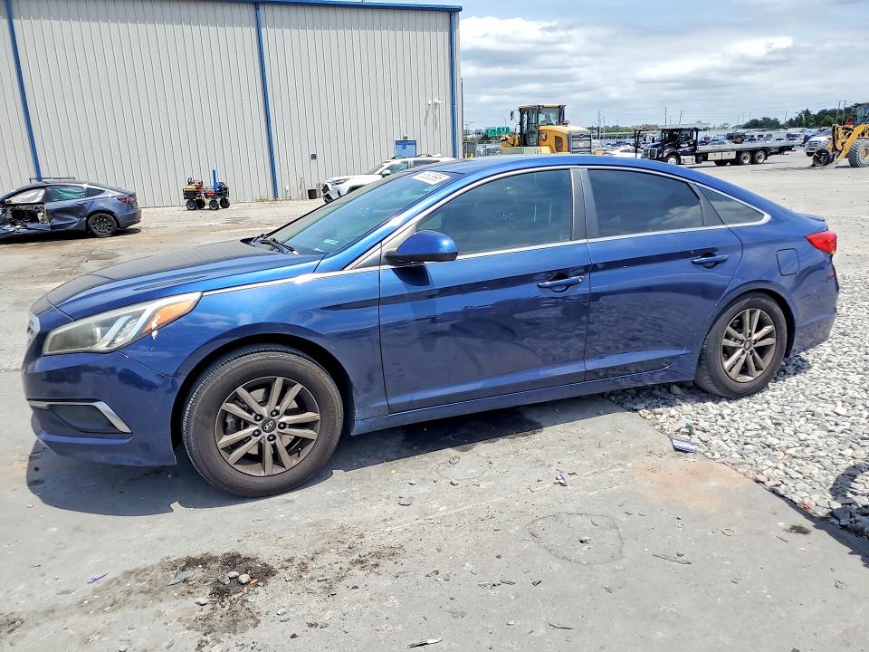 2017 Hyundai Sonata მანქანა იყიდება აუქციონზე, vin: 5NPE24AF7HH520141, აუქციონის ნომერი: 50608896