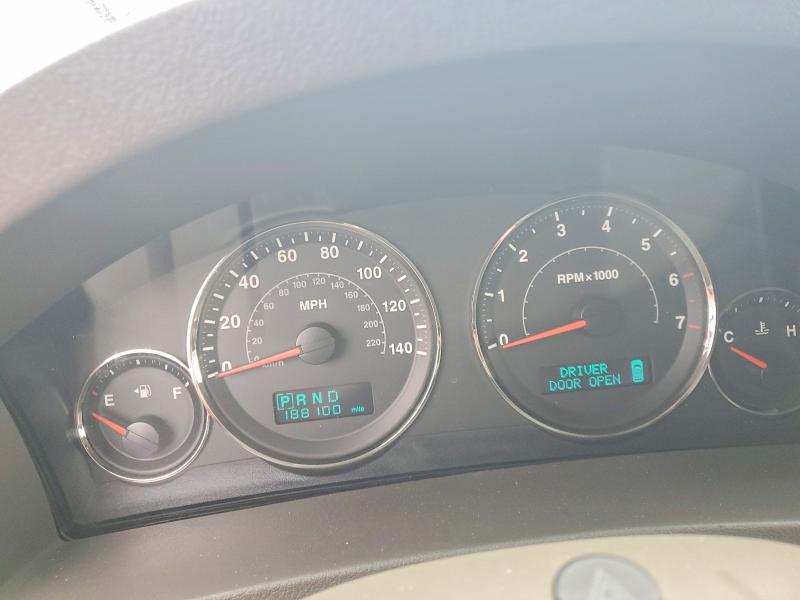 50418616 :رقم المزاد ، 1J4HR58N45C612188 vin ، 2005 Jeep Grand Cherokee مزاد بيع