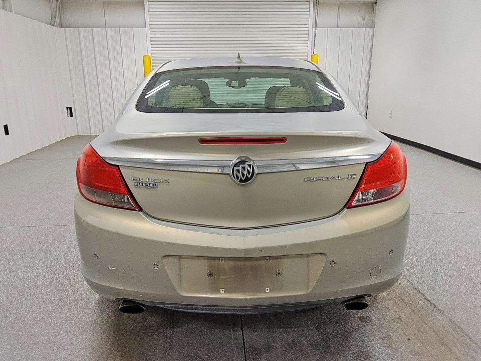 48700286 :رقم المزاد ، W04GV5EV6B1103268 vin ، 2011 Buick Regal مزاد بيع