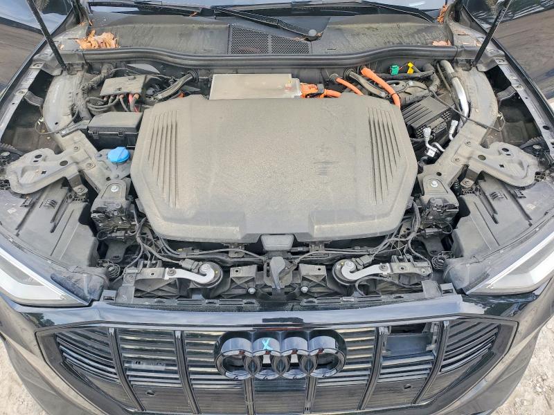2022 Audi E-tron მანქანა იყიდება აუქციონზე, vin: WA1VABGE4NB040748, აუქციონის ნომერი: 51366566