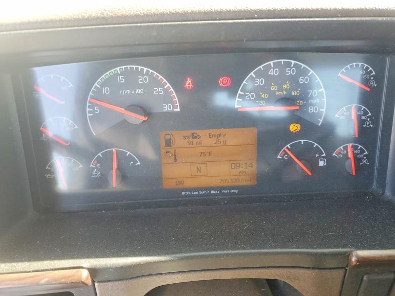 2018 Volvo Vnl მანქანა იყიდება აუქციონზე, vin: 4V4N39TG5JN892460, აუქციონის ნომერი: 50608526