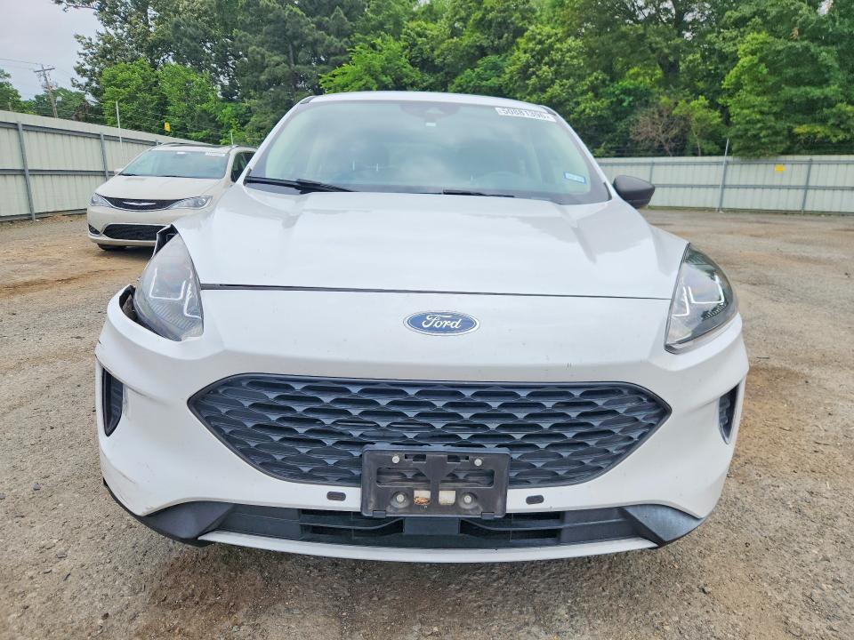 50881396 :رقم المزاد ، 1FMCU0F64LUC51139 vin ، 2020 Ford Escape مزاد بيع
