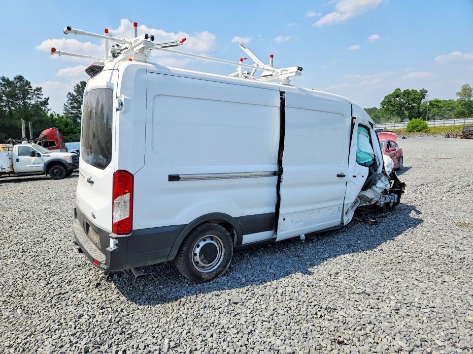 2025 Ford Transit მანქანა იყიდება აუქციონზე, vin: 1FTBR1C80SKB13556, აუქციონის ნომერი: 50945006