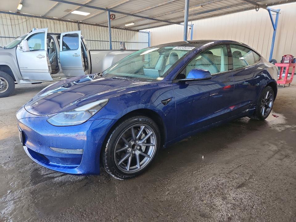 2022 Tesla Model 3 მანქანა იყიდება აუქციონზე, vin: 5YJ3E1EA9NF288485, აუქციონის ნომერი: 49664906