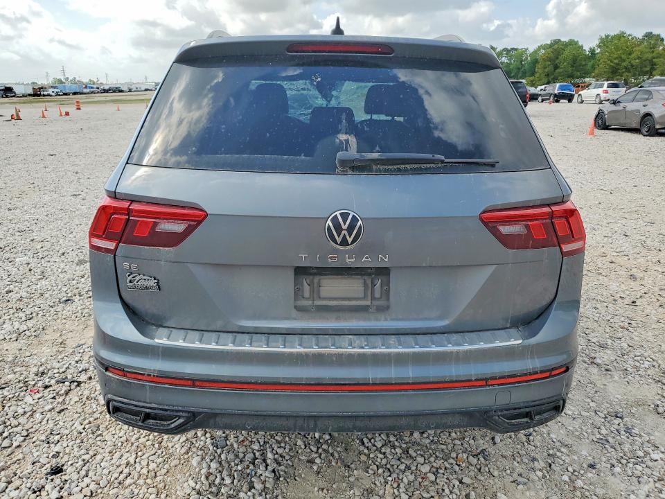 49770216 :رقم المزاد ، 3VVCB7AX1NM122030 vin ، 2022 Volkswagen Tiguan مزاد بيع
