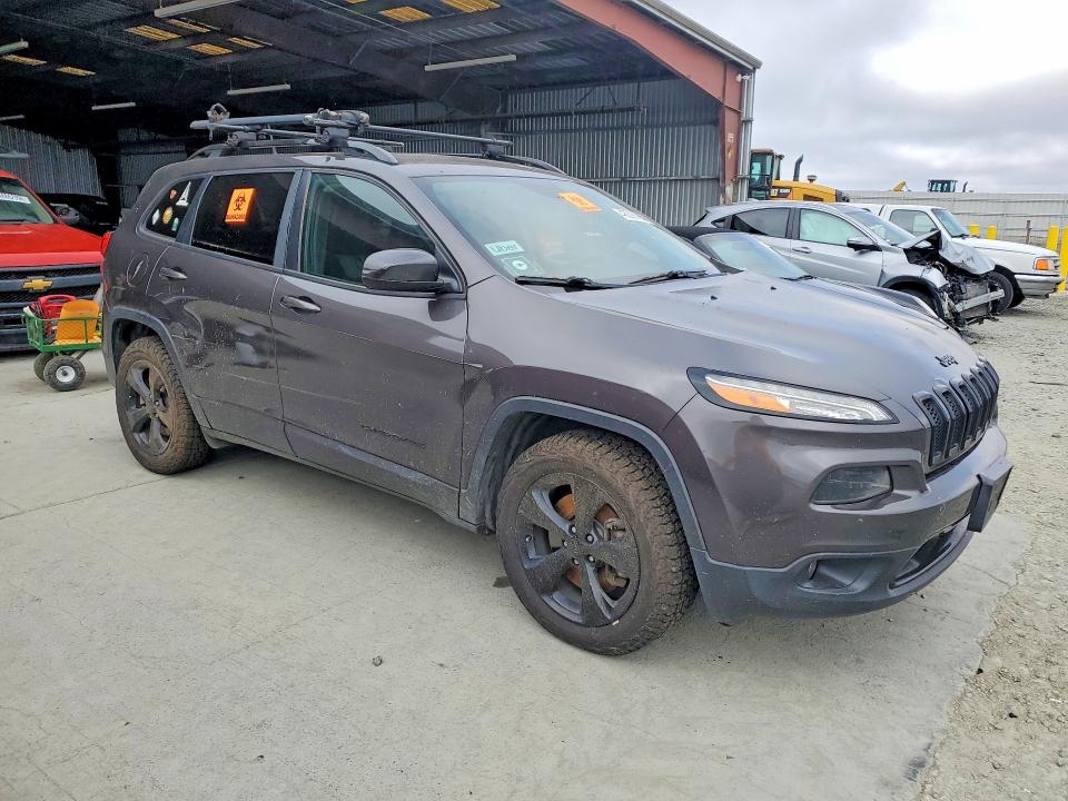 48296926 :رقم المزاد ، 1C4PJMCX4JD515346 vin ، 2018 Jeep Cherokee مزاد بيع