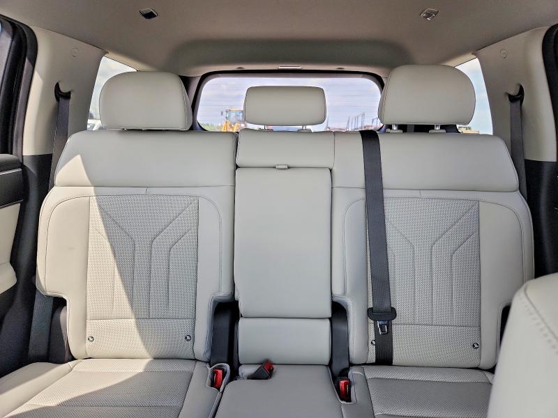 Продажа на аукционе авто 2025 Hyundai Santa Fe, vin: 5NMP24GLXSH100660, номер лота: 51414906