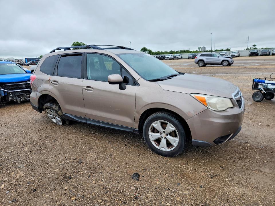 50671226 :رقم المزاد ، JF2SJAFCXGH458011 vin ، 2016 Subaru Forester مزاد بيع