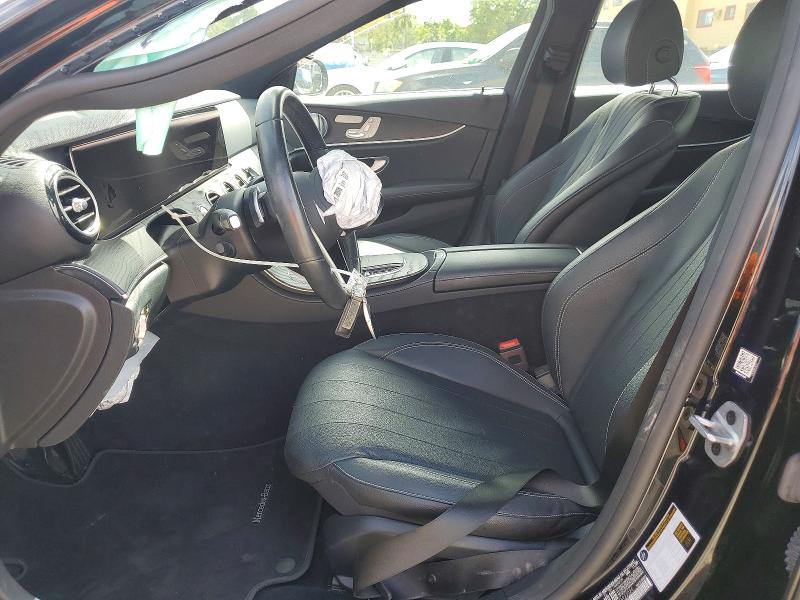 47845696 :رقم المزاد ، W1KZF8DB9MA922224 vin ، 2021 Mercedes-benz E مزاد بيع